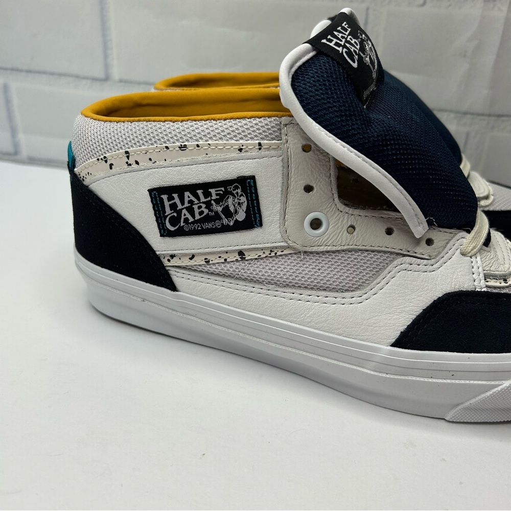 VANS White & Navy OG Half Cab Sneakers size 8 men - Picture 3 of 9